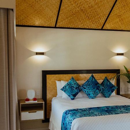 Tai Roto Bay Hotel Arutanga Kültér fotó