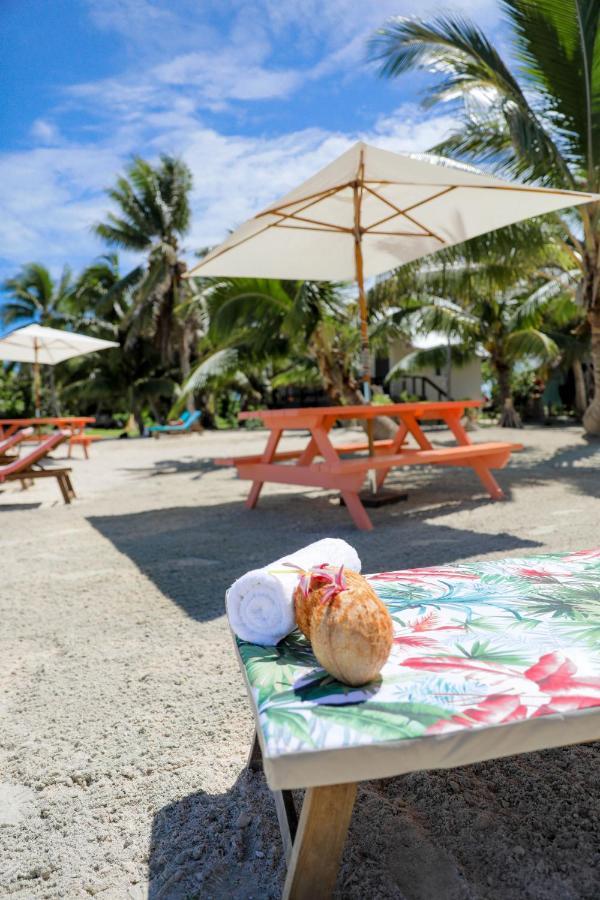 Tai Roto Bay Hotel Arutanga Kültér fotó