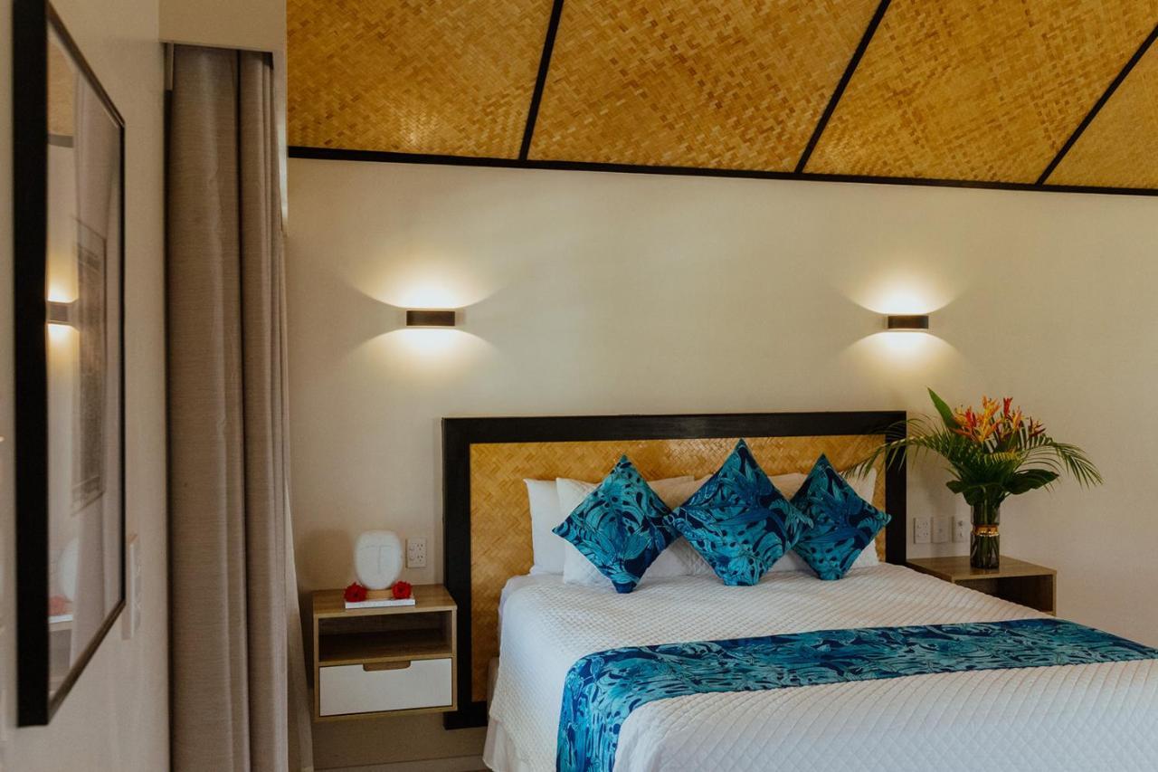 Tai Roto Bay Hotel Arutanga Kültér fotó