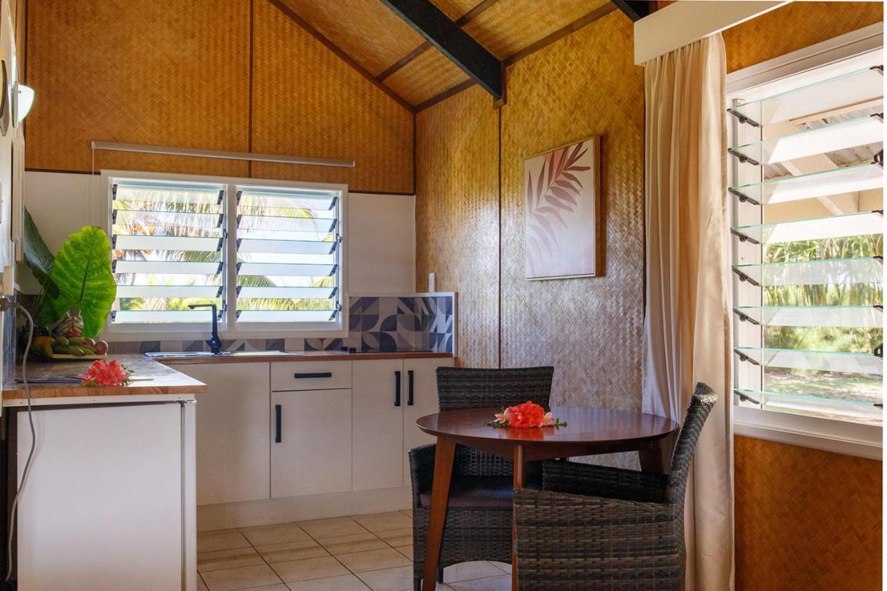 Tai Roto Bay Hotel Arutanga Kültér fotó